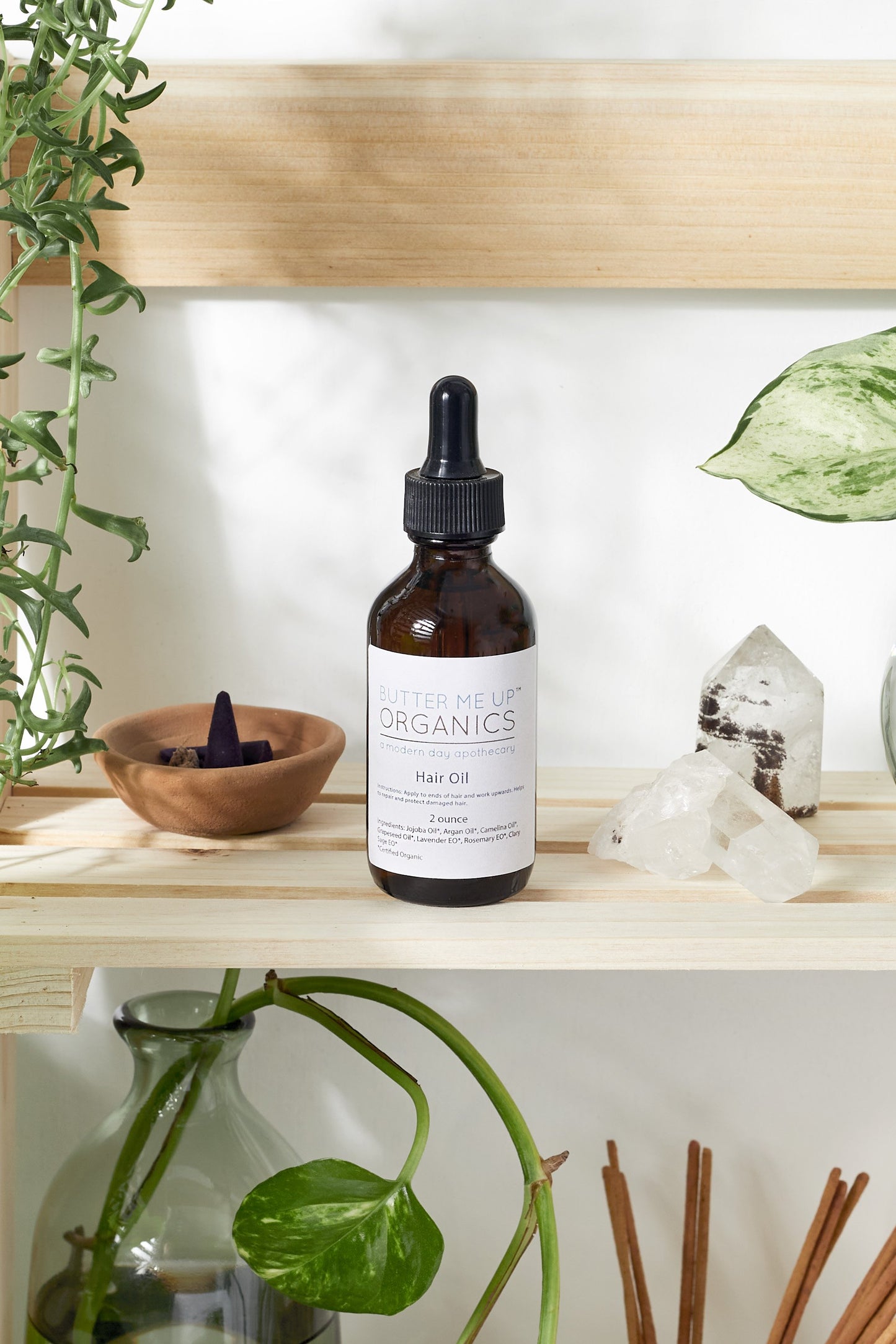 Organic Hair Oil 2 oz amber bottle butter me up organics closed